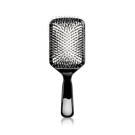 Shu Uemura Paddle Brush