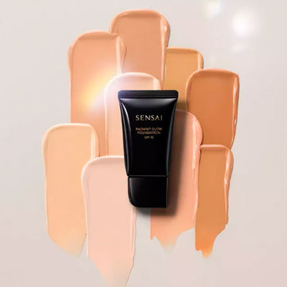 Radiant Glow Foundation RG 202 Ochre Beige 30 ML